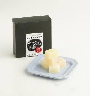 画像1: ギモーヴヨーグルトBOX4個入り　【送料無料！】